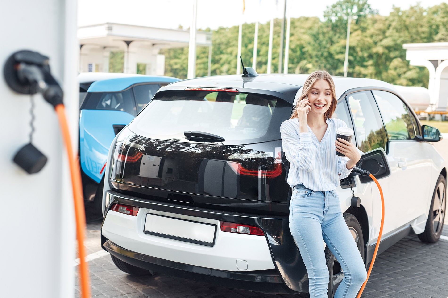 汽车充电桩加盟：如何选定靠谱的充电桩品牌？